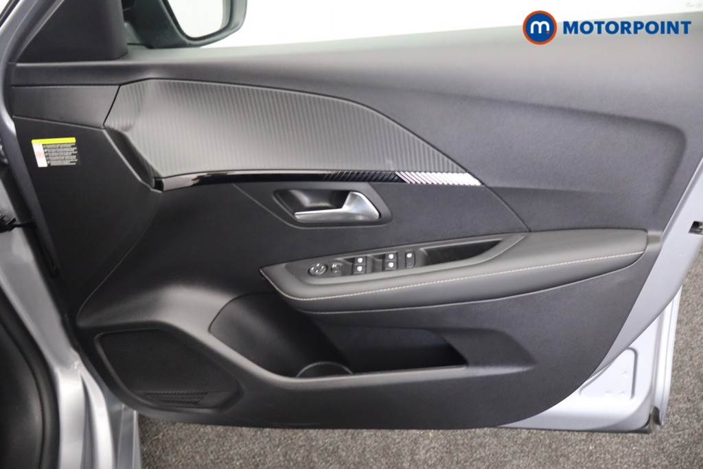 Peugeot 208 Allure Manual Petrol Hatchback - Stock Number (1554268) - 17th supplementary image