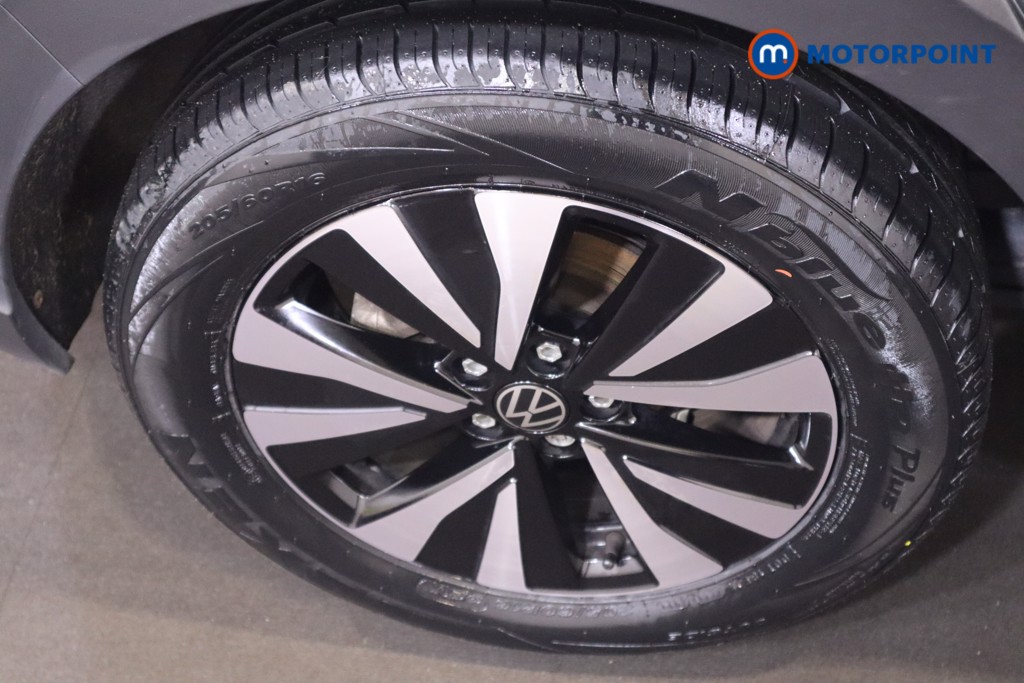Volkswagen Taigo Life Manual Petrol SUV - Stock Number (1554856) - 12th supplementary image