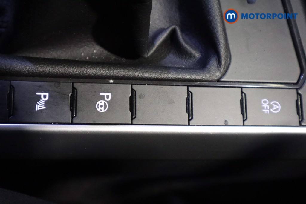 Volkswagen Taigo Life Manual Petrol SUV - Stock Number (1554856) - 21st supplementary image