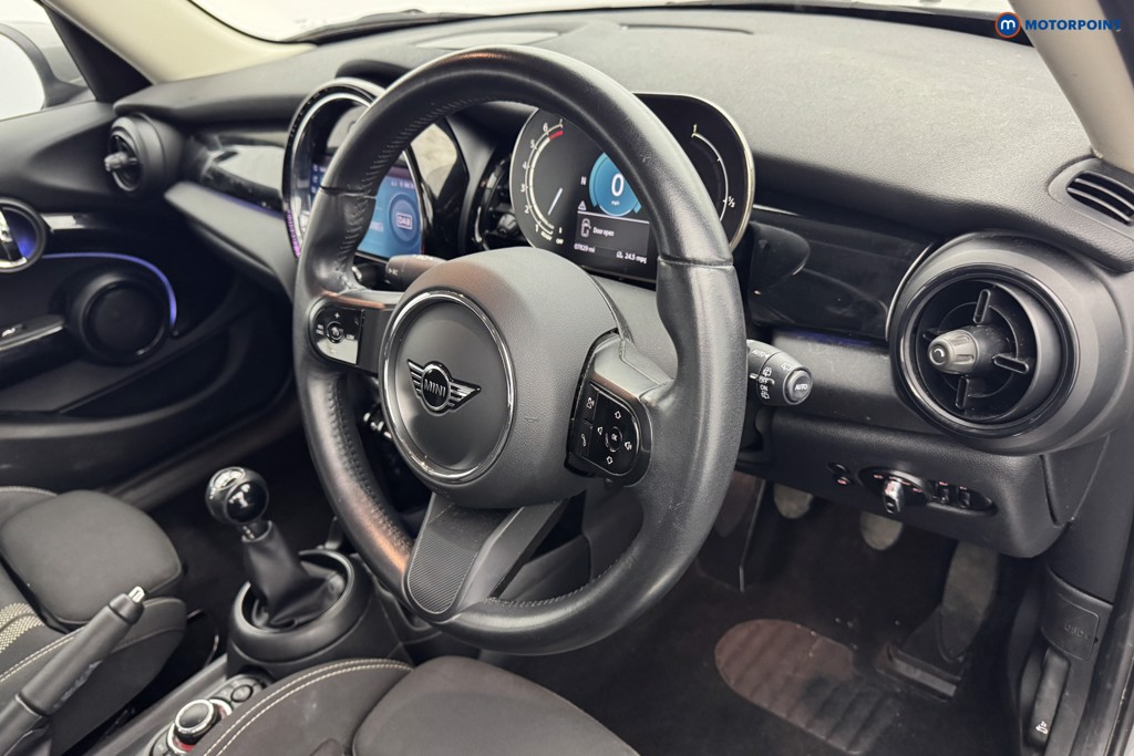 Mini Hatchback Cooper S Classic Manual Petrol Hatchback - Stock Number (1554932) - 7th supplementary image
