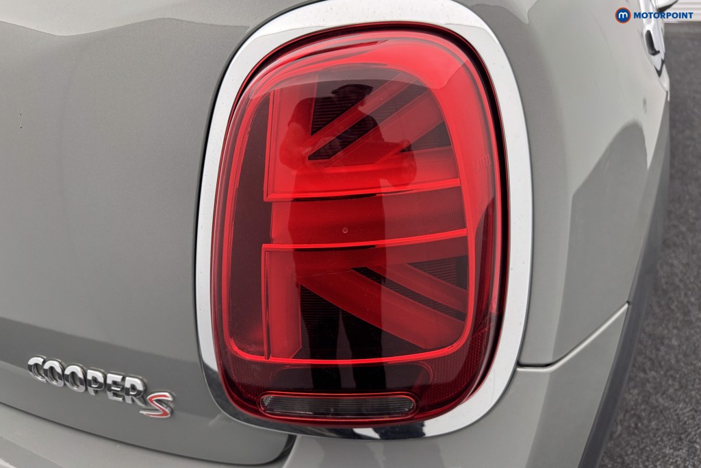 Mini Hatchback Cooper S Classic Manual Petrol Hatchback - Stock Number (1554932) - 28th supplementary image