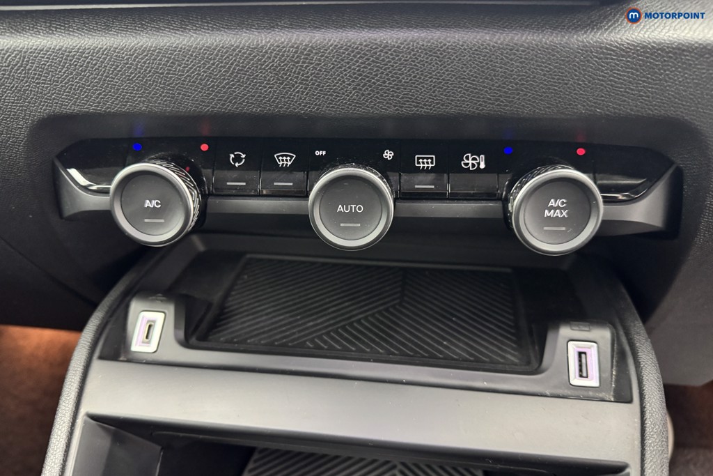 Citroen C4 Sense Manual Petrol Hatchback - Stock Number (1555643) - 15th supplementary image