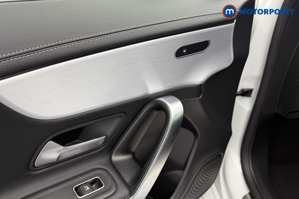 Mercedes-Benz CLA Amg Line Automatic Petrol Estate - Stock Number (1555823) - 21st supplementary image