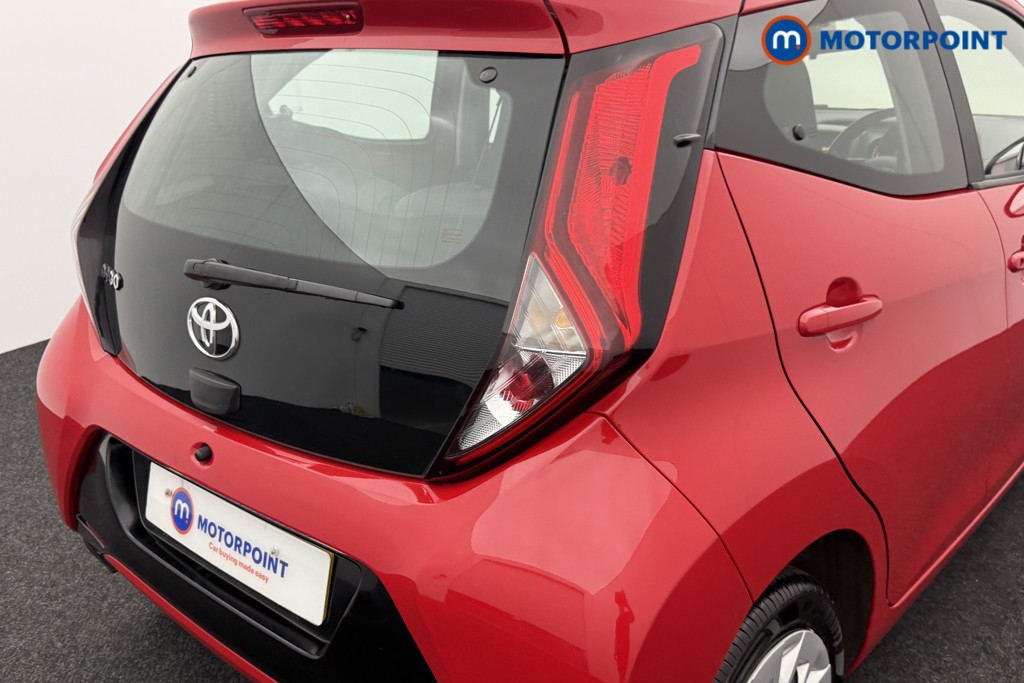 Toyota Aygo X-Play Manual Petrol Hatchback - Stock Number (1555909) - 20th supplementary image