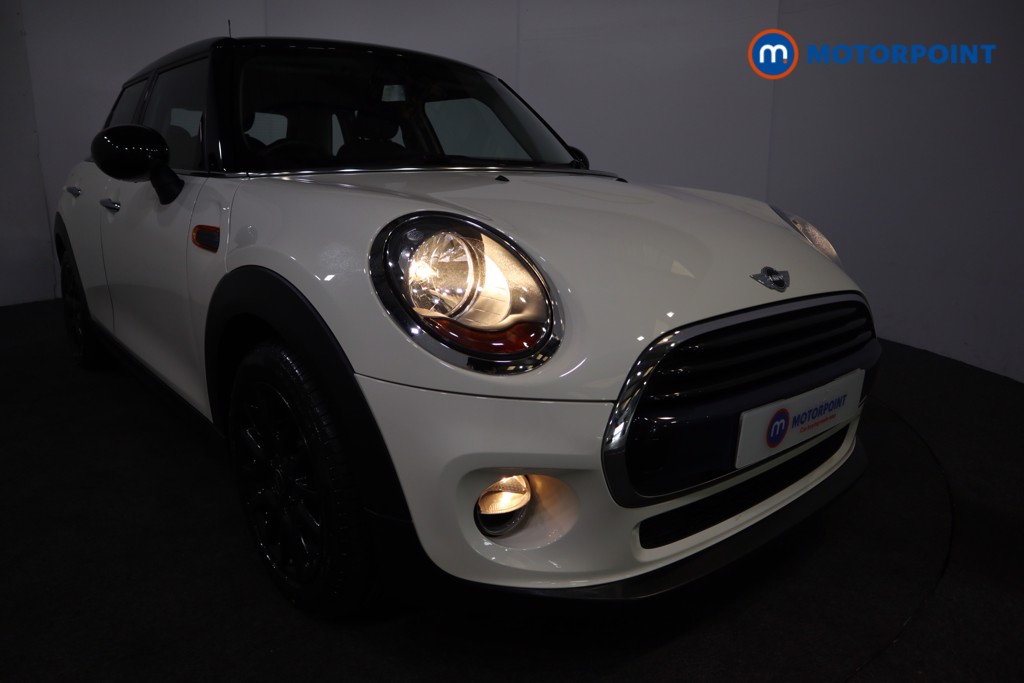 Mini Hatchback Cooper Automatic Petrol Hatchback - Stock Number (1556079) - 20th supplementary image