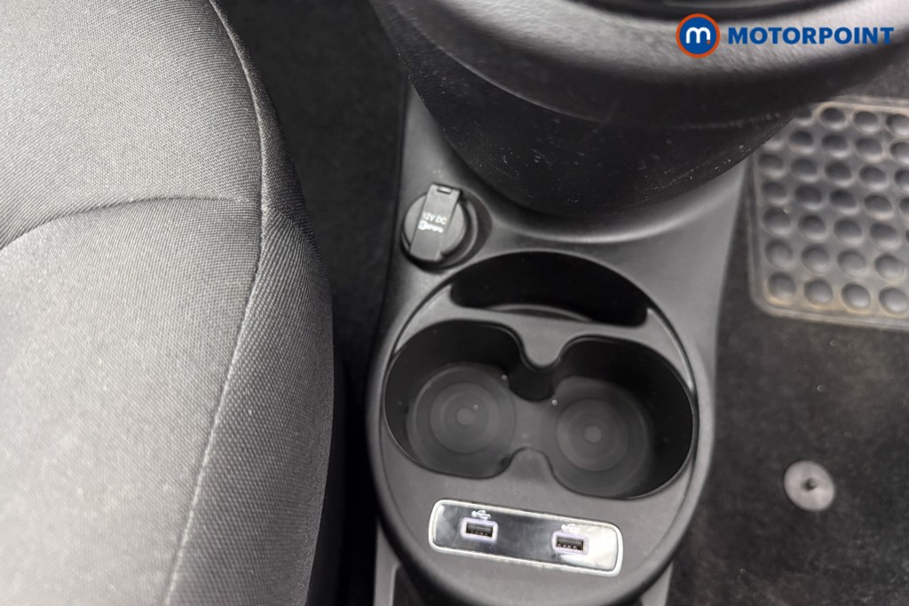 Fiat 500 1.0 Mild Hybrid 3Dr Manual Petrol-Electric Hybrid Hatchback - Stock Number (1556141) - 6th supplementary image