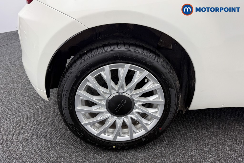 Fiat 500 1.0 Mild Hybrid 3Dr Manual Petrol-Electric Hybrid Hatchback - Stock Number (1556141) - 26th supplementary image