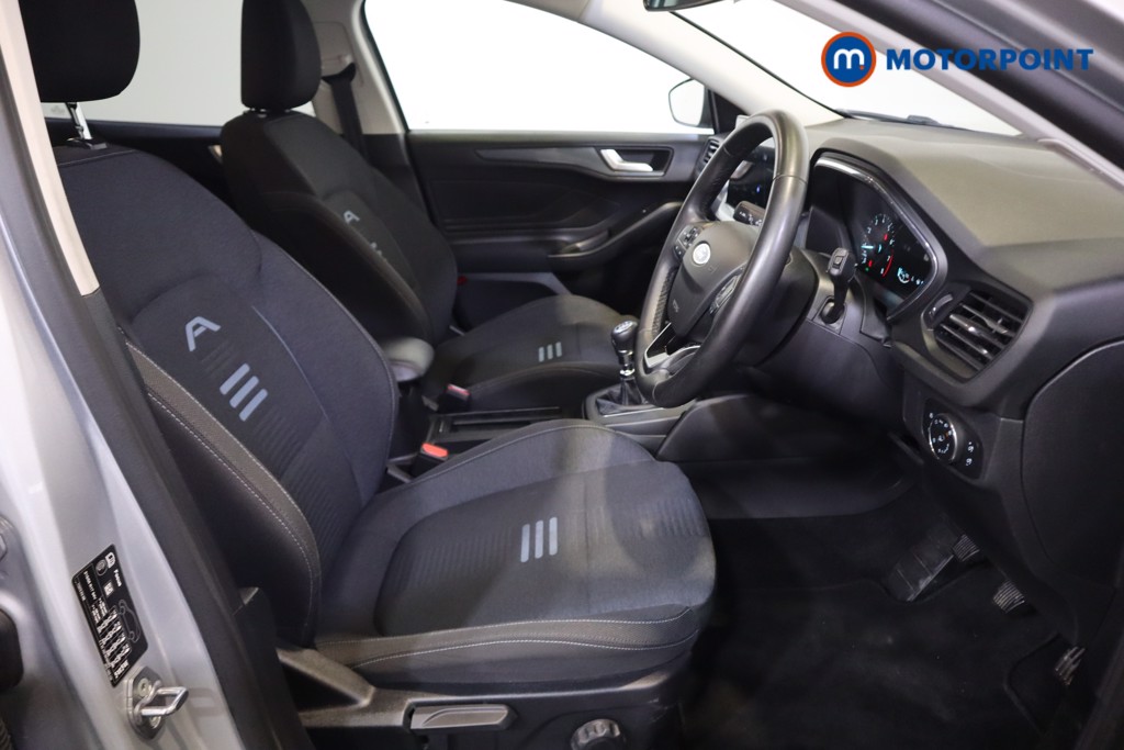 Ford Focus Active Manual Petrol Hatchback - Stock Number (1556514) - 6th supplementary image