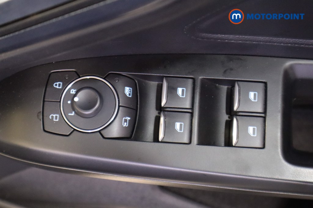 Ford Focus Active Manual Petrol Hatchback - Stock Number (1556514) - 13th supplementary image