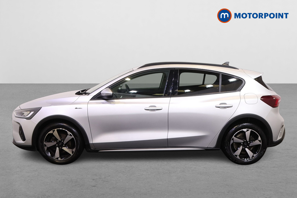 Ford Focus Active Manual Petrol Hatchback - Stock Number (1556514) - Passenger side