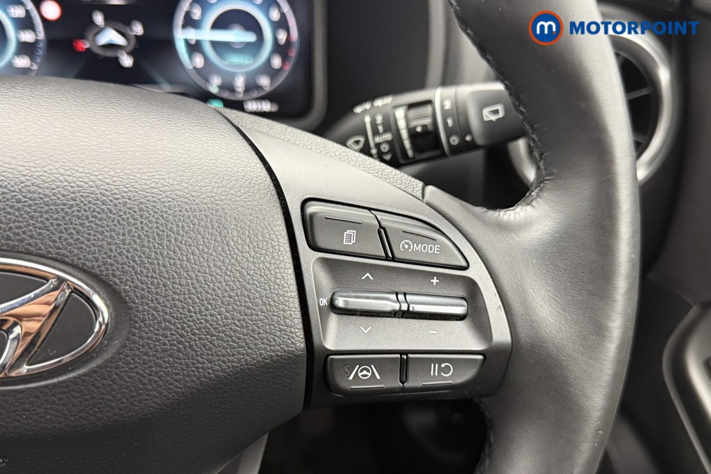 Hyundai Kona Premium Manual Petrol-Electric Hybrid SUV - Stock Number (1556922) - 11th supplementary image