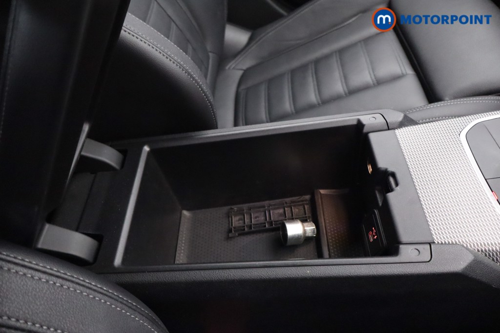 BMW 3 Series M Sport Automatic Petrol Plug-In Hybrid Estate - Stock Number (1556962) - 8th supplementary image