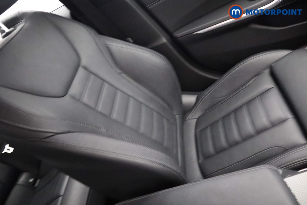 BMW 3 Series M Sport Automatic Petrol Plug-In Hybrid Estate - Stock Number (1556962) - 17th supplementary image
