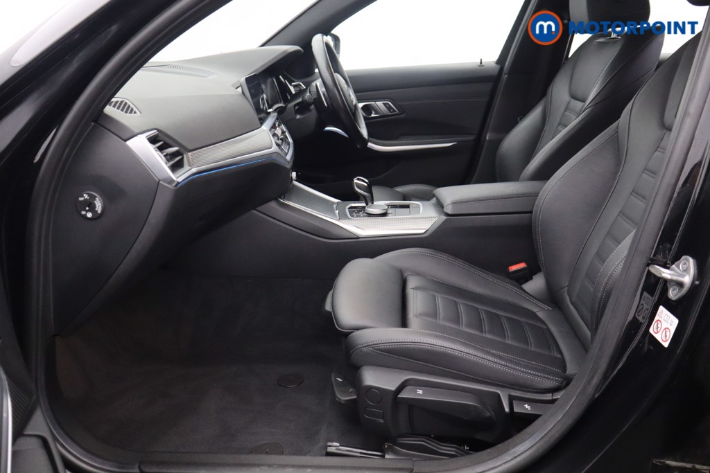 BMW 3 Series M Sport Automatic Petrol Plug-In Hybrid Estate - Stock Number (1556962) - 24th supplementary image