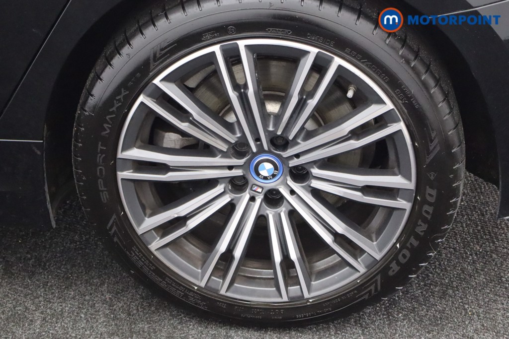 BMW 3 Series M Sport Automatic Petrol Plug-In Hybrid Estate - Stock Number (1556962) - 26th supplementary image