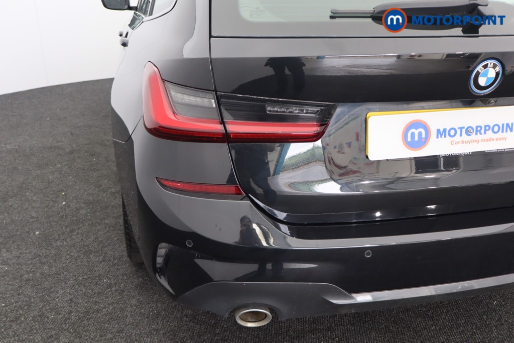 BMW 3 Series M Sport Automatic Petrol Plug-In Hybrid Estate - Stock Number (1556962) - 32nd supplementary image