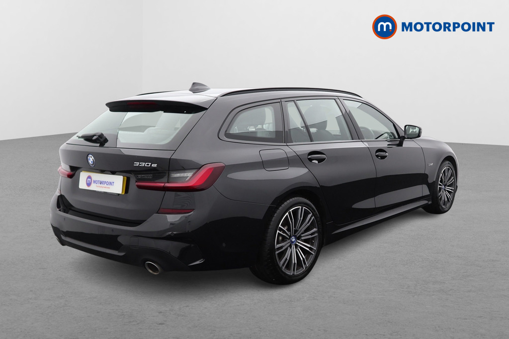 BMW 3 Series M Sport Automatic Petrol Plug-In Hybrid Estate - Stock Number (1556962) - Drivers side rear corner