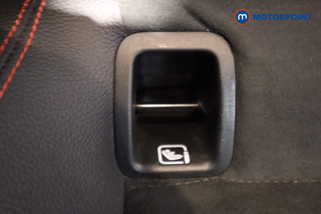 Mercedes-Benz A Class Amg Line Automatic Petrol Plug-In Hybrid Saloon - Stock Number (1557002) - 27th supplementary image