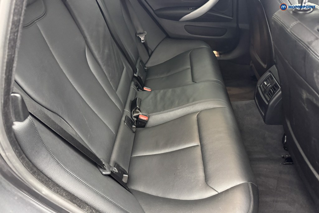 BMW 4 Series M Sport Automatic Petrol Hatchback - Stock Number (1557332) - 4th supplementary image