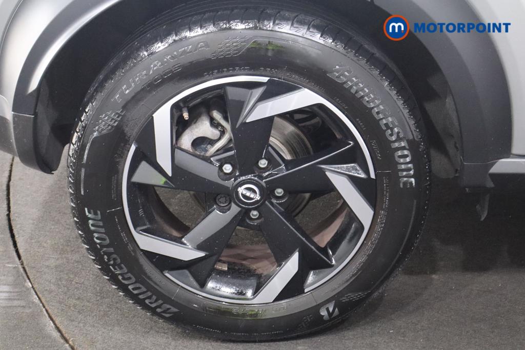 Nissan Juke N-Connecta Automatic Petrol SUV - Stock Number (1557360) - 19th supplementary image