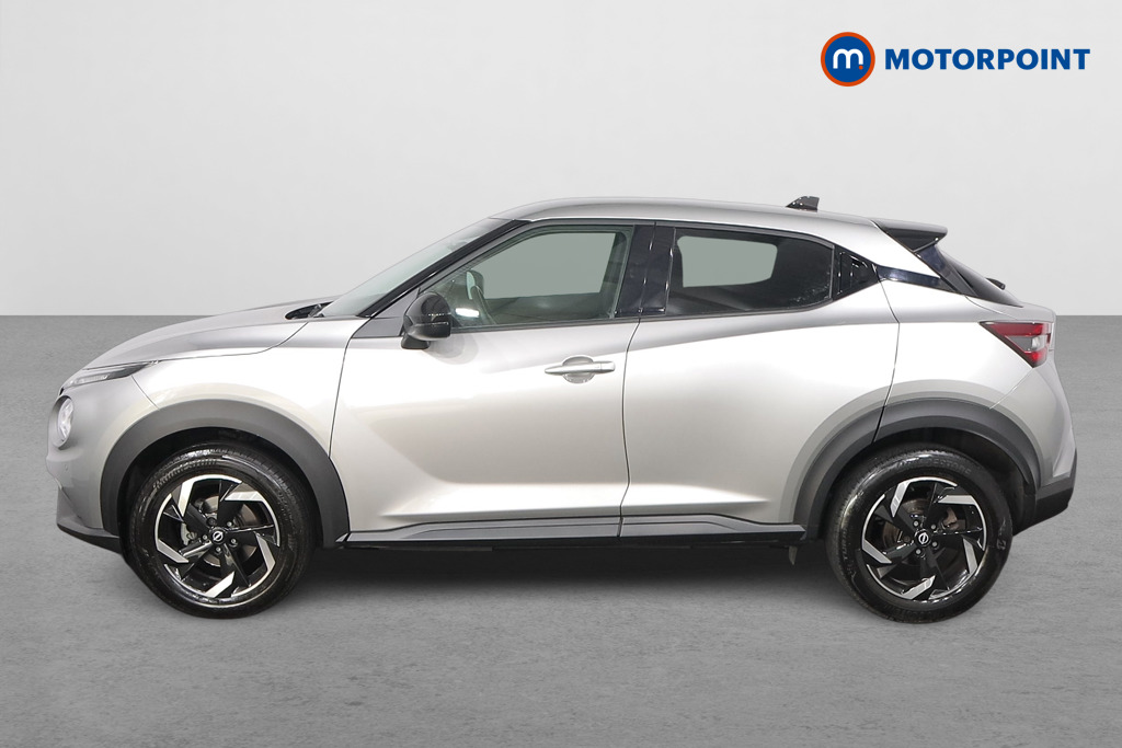 Nissan Juke N-Connecta Automatic Petrol SUV - Stock Number (1557360) - Passenger side