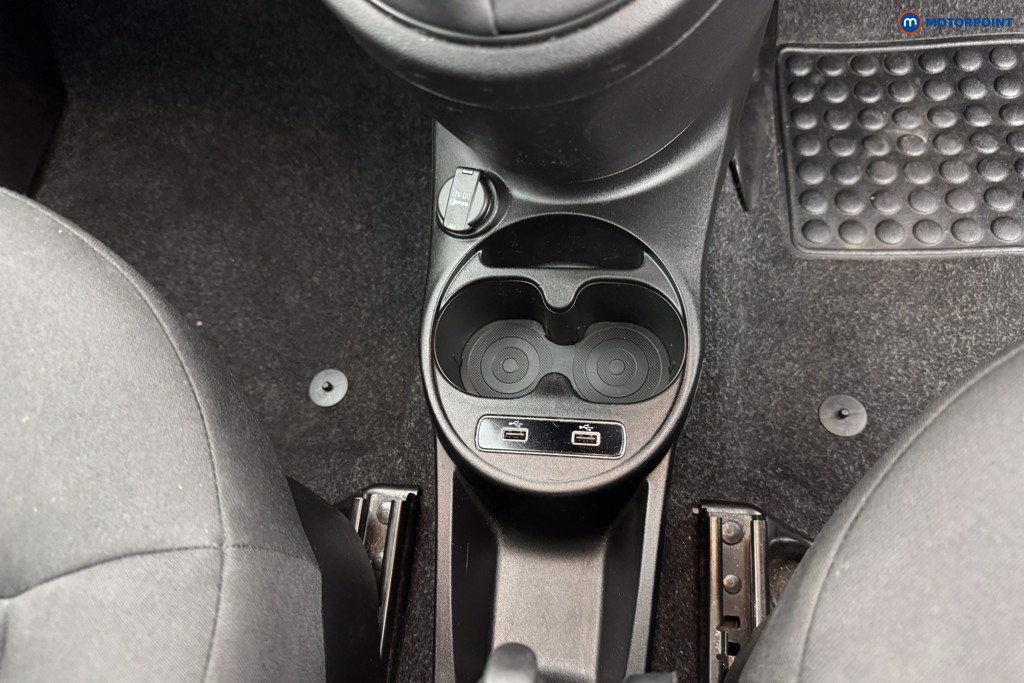 Fiat 500 1.0 Mild Hybrid 3Dr Manual Petrol-Electric Hybrid Hatchback - Stock Number (1557950) - 13th supplementary image