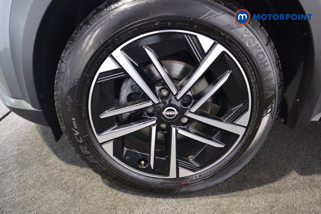 Nissan Juke N-Connecta Automatic Petrol SUV - Stock Number (1558248) - 17th supplementary image
