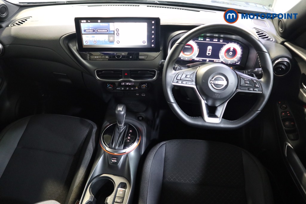 Nissan Juke N-Connecta Automatic Petrol SUV - Stock Number (1558248) - 1st supplementary image