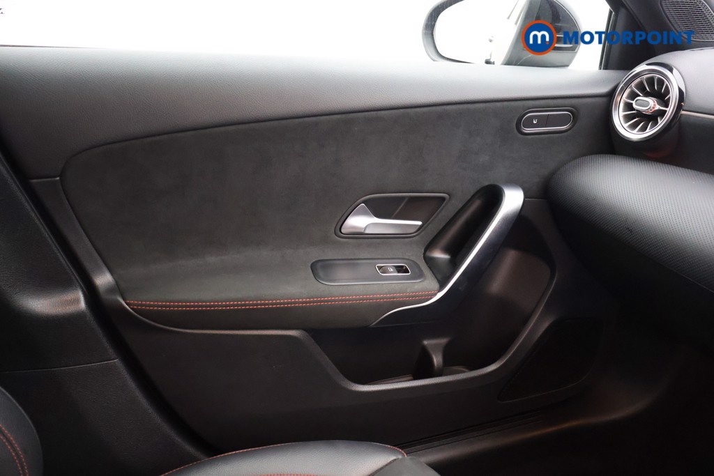 Mercedes-Benz A Class Amg Line Automatic Diesel Hatchback - Stock Number (1558399) - 9th supplementary image