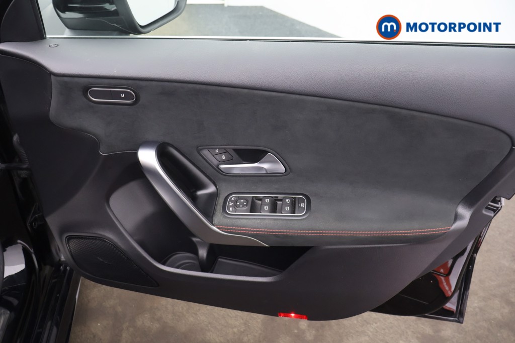 Mercedes-Benz A Class Amg Line Automatic Diesel Hatchback - Stock Number (1558399) - 10th supplementary image
