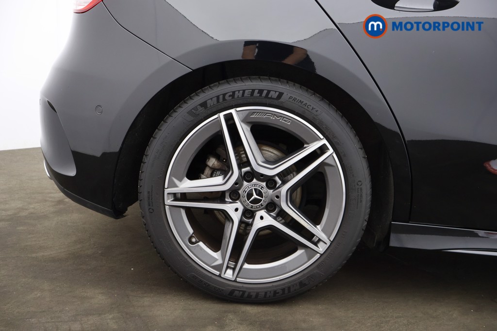 Mercedes-Benz A Class Amg Line Automatic Diesel Hatchback - Stock Number (1558399) - 18th supplementary image