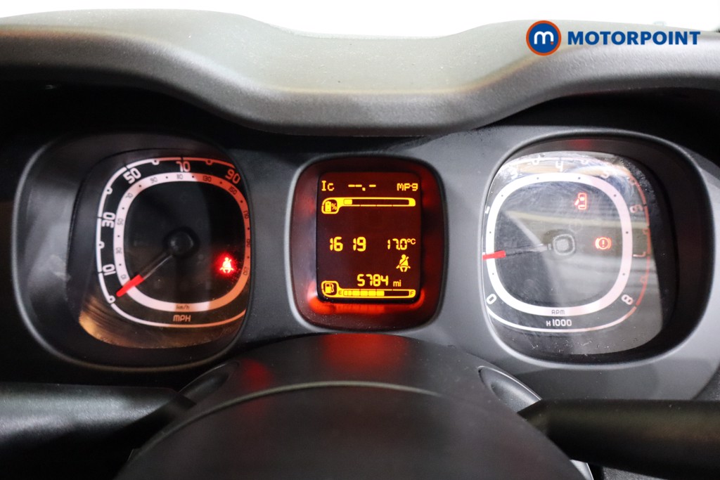 Fiat Panda Sport Manual Petrol-Electric Hybrid Hatchback - Stock Number (1558425) - 2nd supplementary image