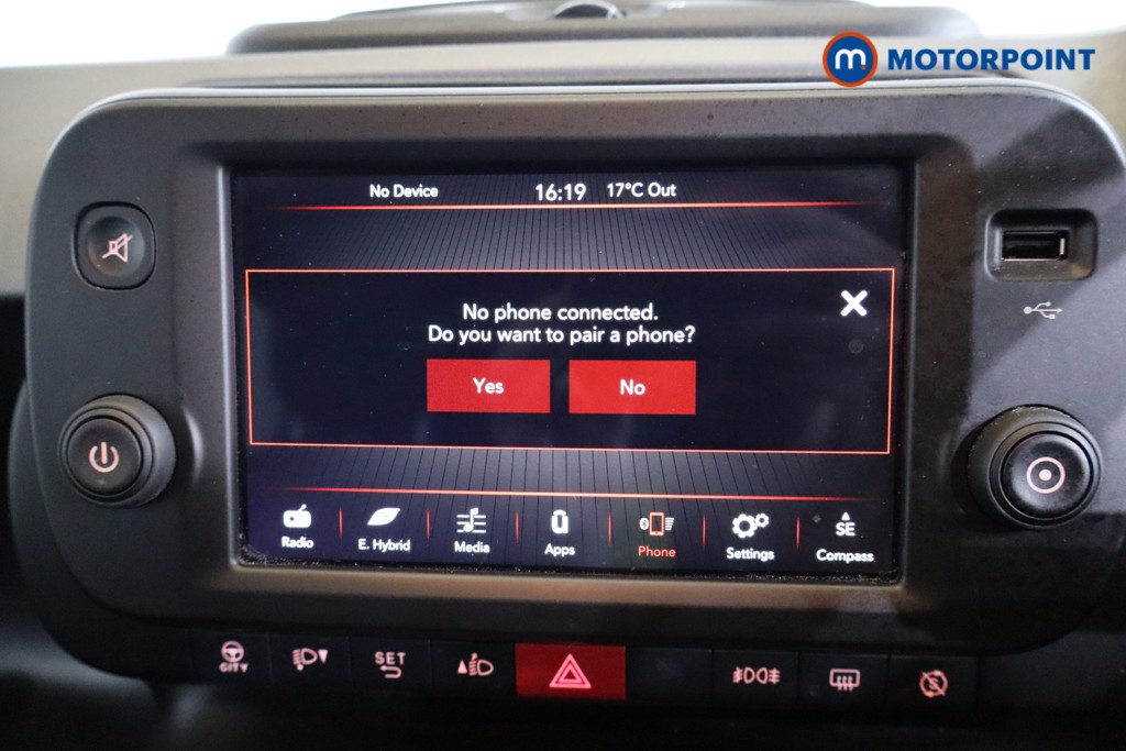 Fiat Panda Sport Manual Petrol-Electric Hybrid Hatchback - Stock Number (1558425) - 8th supplementary image