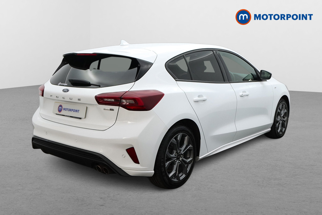 Ford Focus St-Line Edition Manual Petrol-Electric Hybrid Hatchback - Stock Number (1558483) - Drivers side rear corner