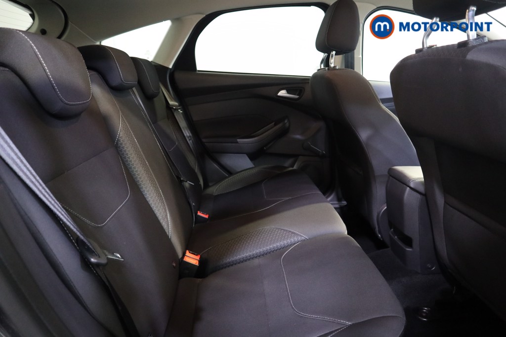 Ford Focus Zetec Manual Diesel Hatchback - Stock Number (1558488) - 13th supplementary image