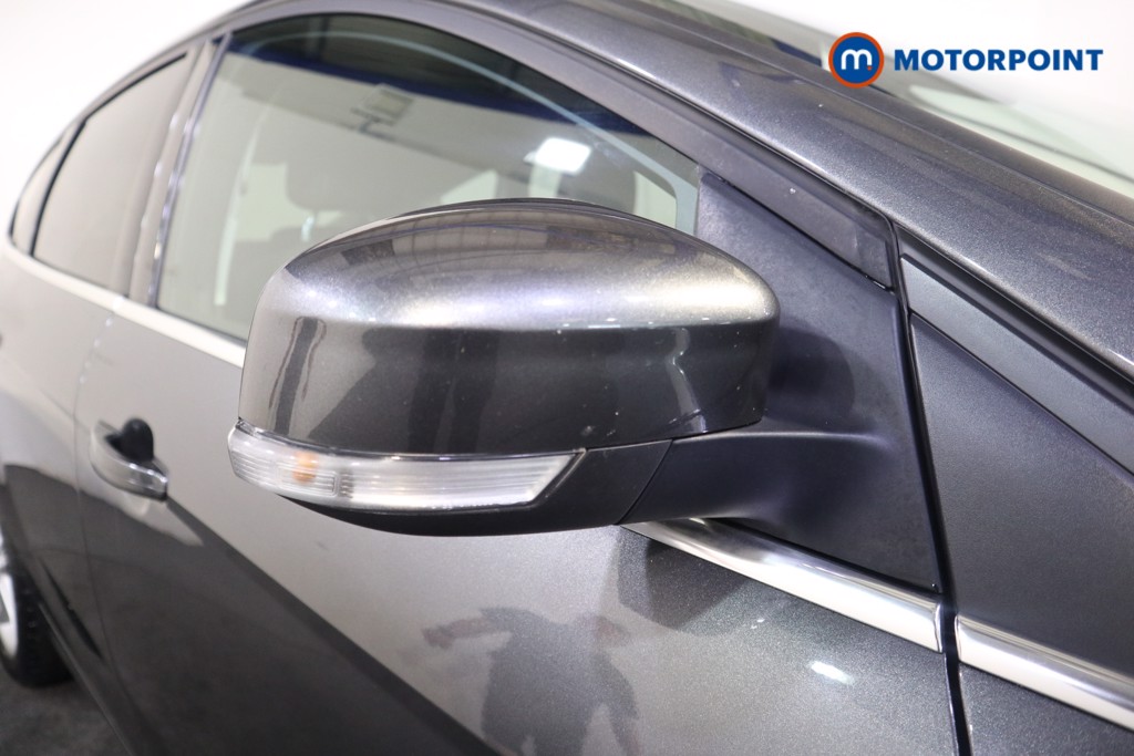 Ford Focus Zetec Manual Diesel Hatchback - Stock Number (1558488) - 21st supplementary image