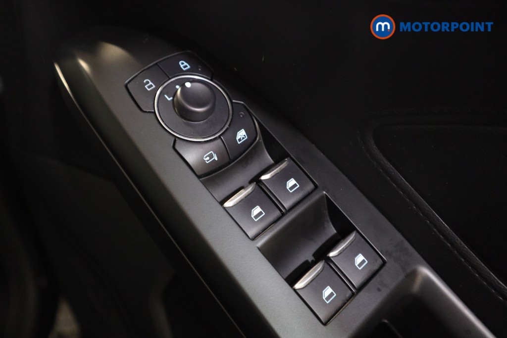 Ford Focus St-Line Manual Petrol Hatchback - Stock Number (1558593) - 10th supplementary image
