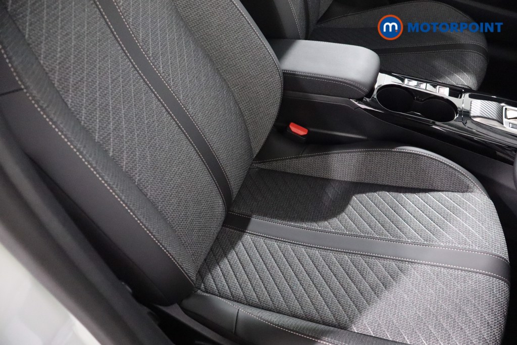 Peugeot 208 Allure Automatic Petrol-Electric Hybrid Hatchback - Stock Number (1559317) - 26th supplementary image
