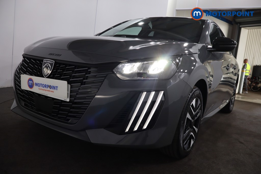 Peugeot 208 Allure Automatic Petrol-Electric Hybrid Hatchback - Stock Number (1559354) - 28th supplementary image