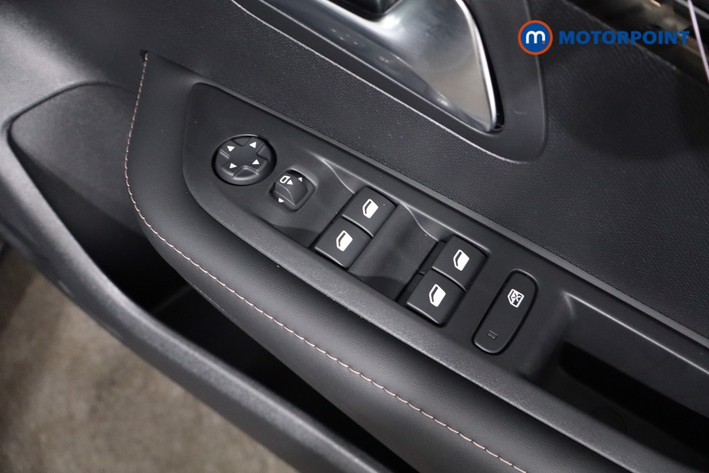 Peugeot 208 Allure Automatic Petrol-Electric Hybrid Hatchback - Stock Number (1559359) - 24th supplementary image