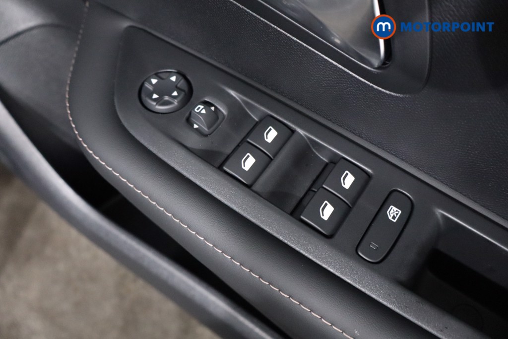 Peugeot 208 Allure Automatic Petrol-Electric Hybrid Hatchback - Stock Number (1559363) - 24th supplementary image