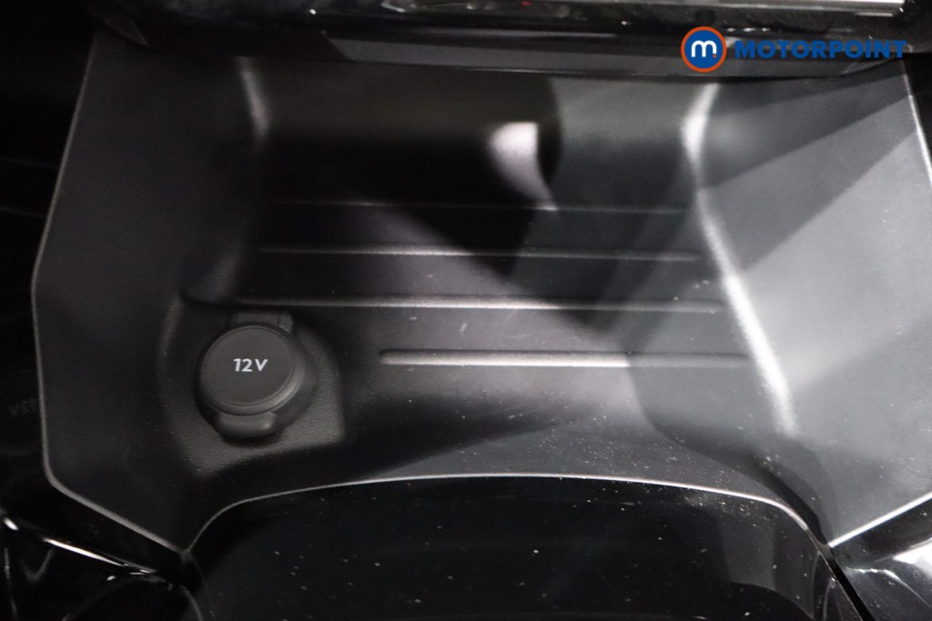 Peugeot 208 Allure Automatic Petrol-Electric Hybrid Hatchback - Stock Number (1559386) - 18th supplementary image