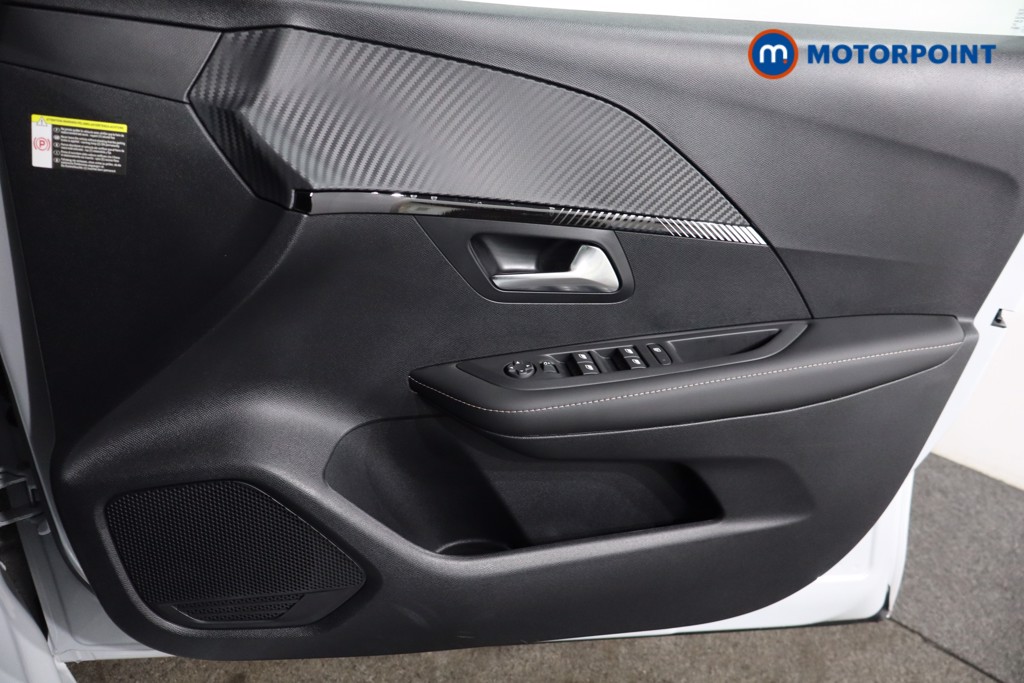 Peugeot 208 Allure Automatic Petrol-Electric Hybrid Hatchback - Stock Number (1559386) - 23rd supplementary image