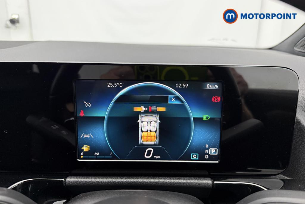 Mercedes-Benz GLA Amg Line Automatic Petrol SUV - Stock Number (1559554) - 6th supplementary image