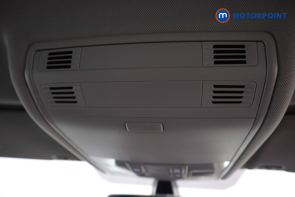 Volkswagen Golf Match Edition Manual Petrol Hatchback - Stock Number (1559996) - 25th supplementary image