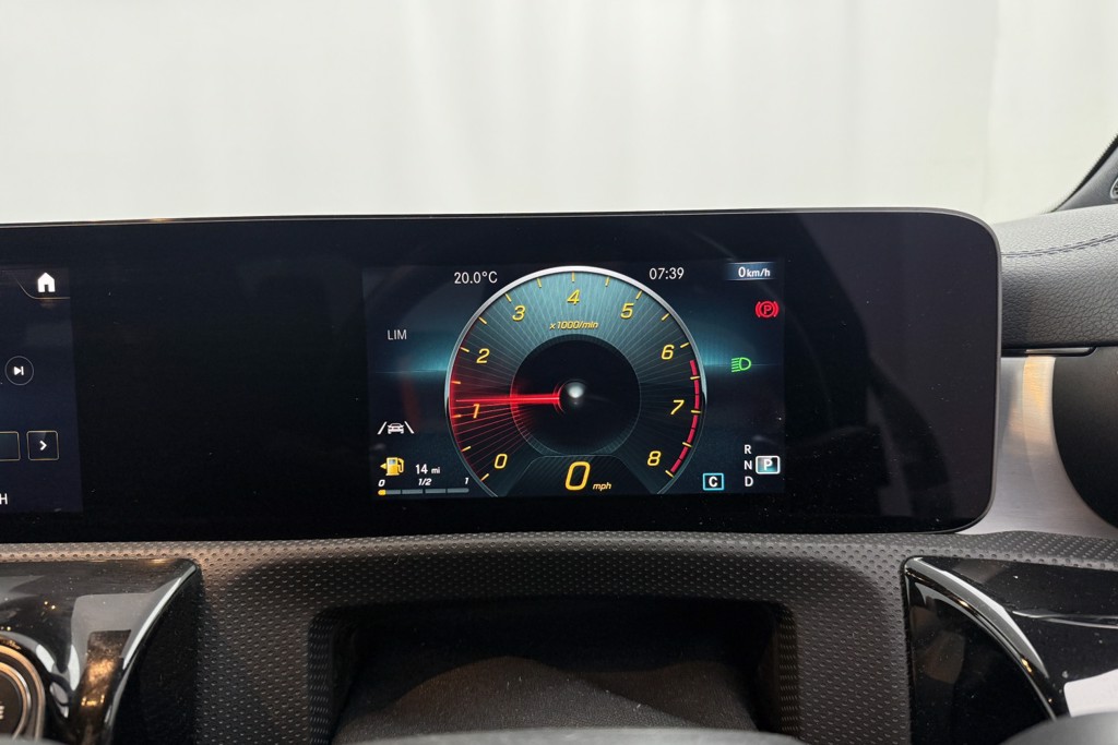 Mercedes-Benz CLA Amg Line Automatic Petrol Coupe - Stock Number (1560328) - 5th supplementary image