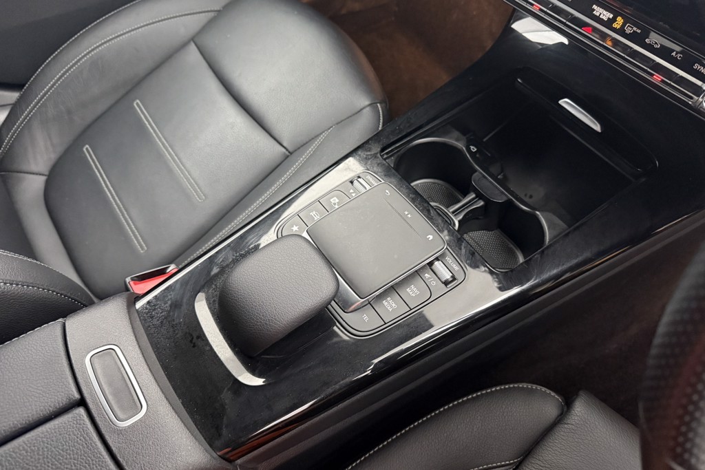 Mercedes-Benz CLA Amg Line Automatic Petrol Coupe - Stock Number (1560328) - 11th supplementary image