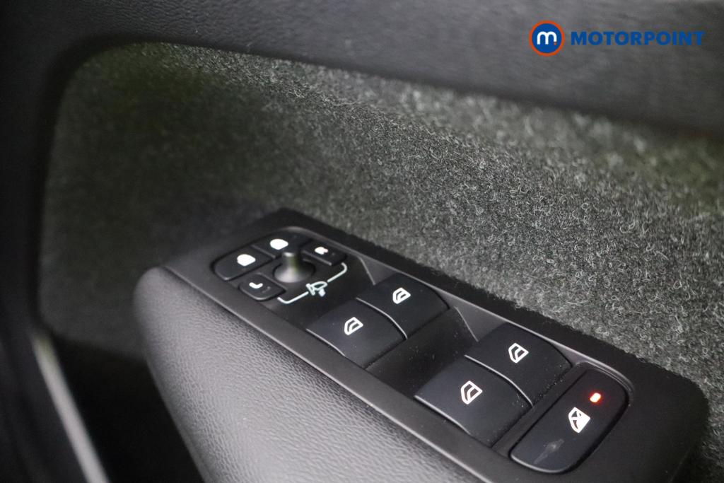 Volvo Xc40 Inscription Pro Automatic Petrol SUV - Stock Number (1560425) - 11th supplementary image