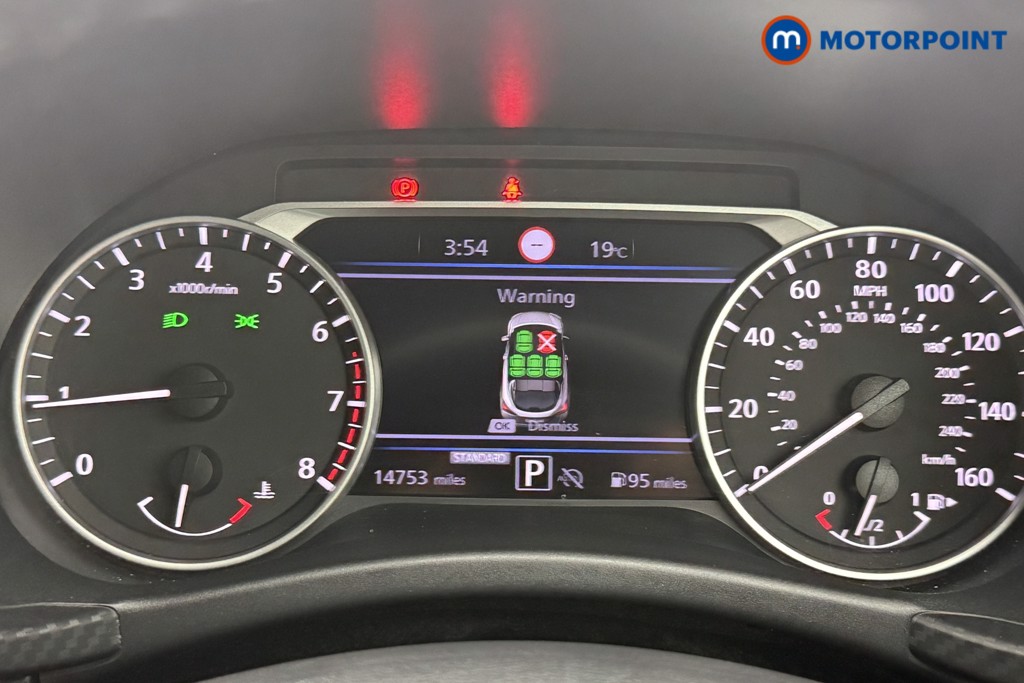 Nissan Juke N-Connecta Automatic Petrol SUV - Stock Number (1560429) - 3rd supplementary image