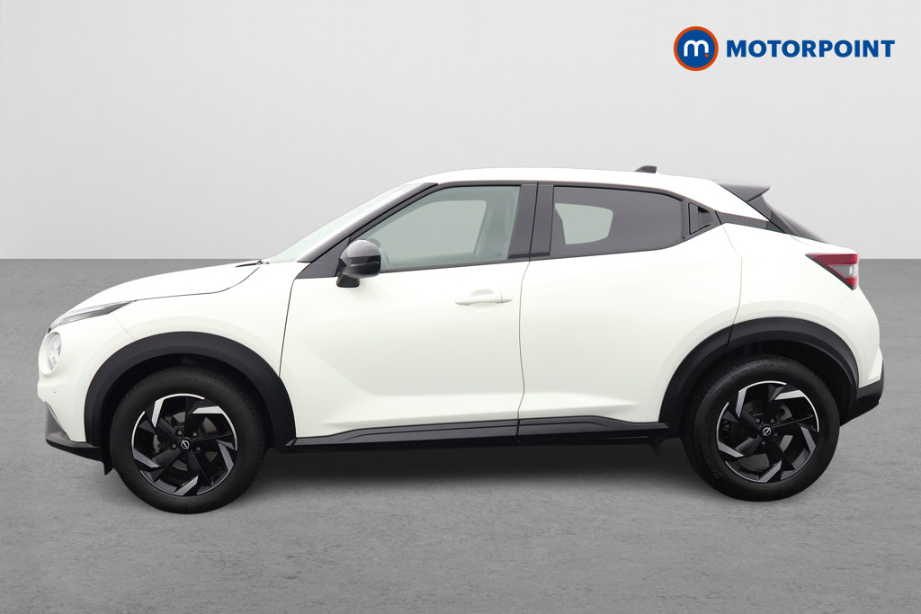 Nissan Juke N-Connecta Automatic Petrol SUV - Stock Number (1560429) - Passenger side